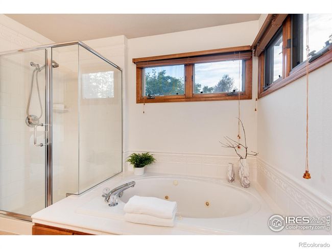 5 Piece Luxury Primary Bath | Image 27