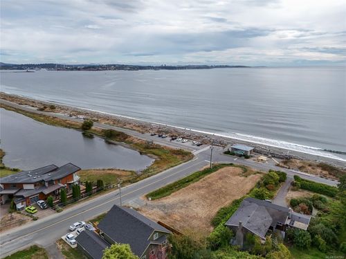 3306 Ocean Blvd, Colwood, BC, V9C1W6 | Card Image