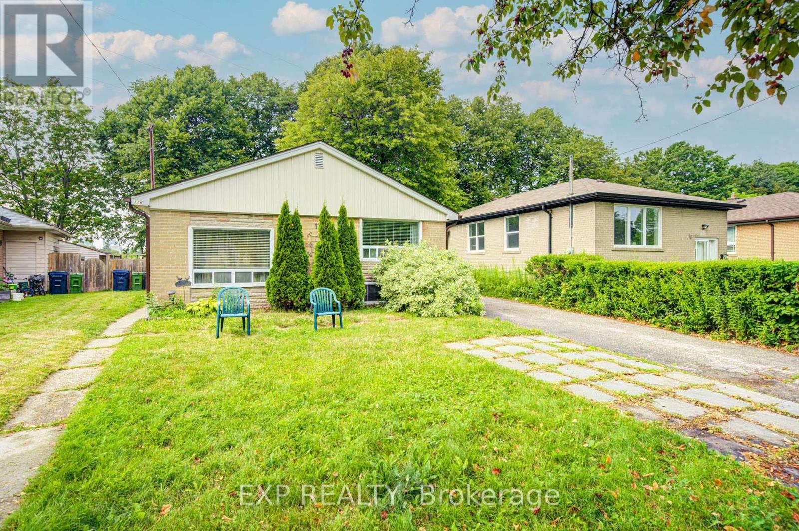 Residential in Toronto (Woburn) 3