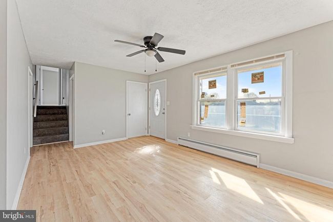 100 S High St, House other with 4 bedrooms, 2 bathrooms and null parking in FUNKSTOWN MD | Image 12