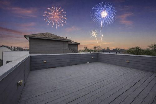 1630 24th St, Houston, TX, 77008-1515 | Card Image