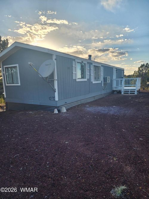 11-1824 Fox Cir, Show Low, AZ, 85901-8157 | Card Image