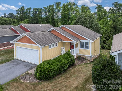 41 Little Fox Ln, Fletcher, NC, 28732-5634 | Card Image