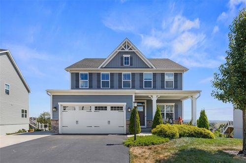 137 Red Horse Dr, Sarver, PA, 16055-9668 | Card Image