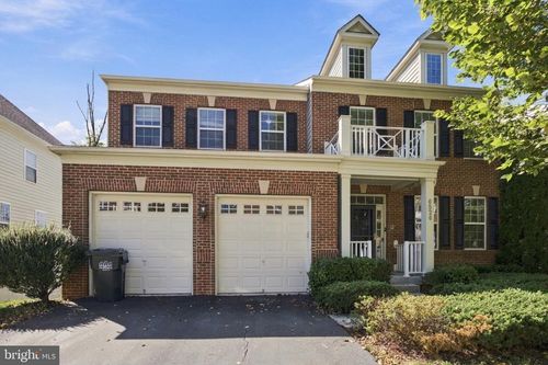 6526 Wayside Pl, Alexandria, VA, 22310-2864 | Card Image