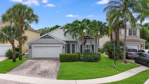 212 Kensington Way, Royal Palm Beach, FL, 33414-4316 | Card Image