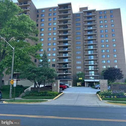 1104-200 N Pickett St, ALEXANDRIA, VA, 22304-2118 | Card Image