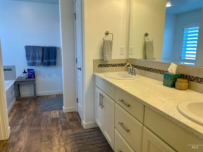 55 N Caracaras Way, House other with 3 bedrooms, 3 bathrooms and 2 parking in Eagle ID | Image 15