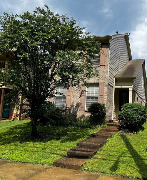 1182 Collierville Arlington Rd, Collierville, TN, 38017-4910 | Card Image