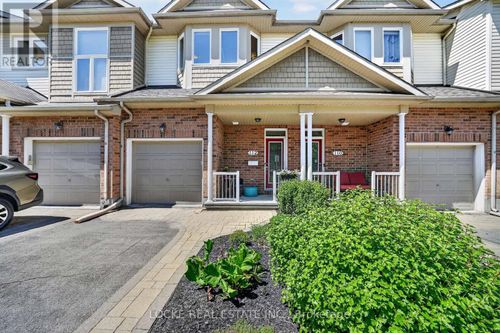112 Parkrose Private, Ottawa, ON, K4A0N8 | Card Image