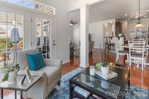 2318 Whitford Ln, Charlotte, NC, 28210-4487 | Card Image