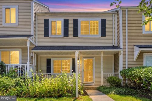 11426 Ledbury Way, GERMANTOWN, MD, 20876-5576 | Card Image