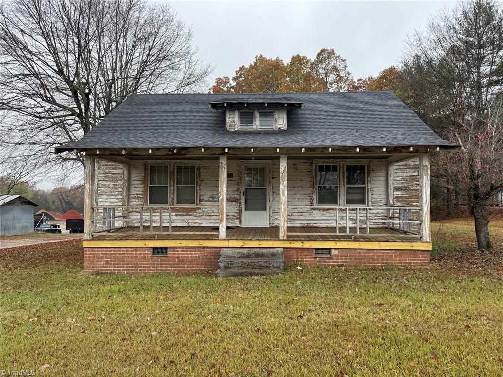 Stratford Rd, Winston Salem, NC 27103