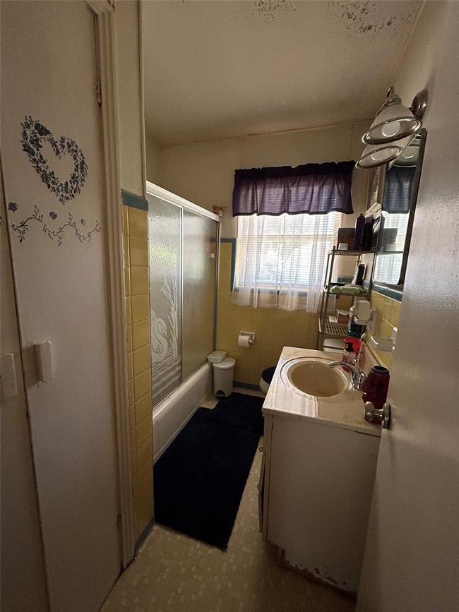 4108 W Euclid Ave, House other with 4 bedrooms, 1 bathrooms and null parking in TAMPA FL | Image 6