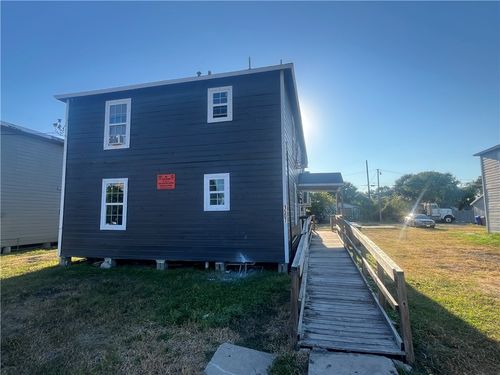 1-1507 10th St, Corpus Christi, TX, 78404-3146 | Card Image