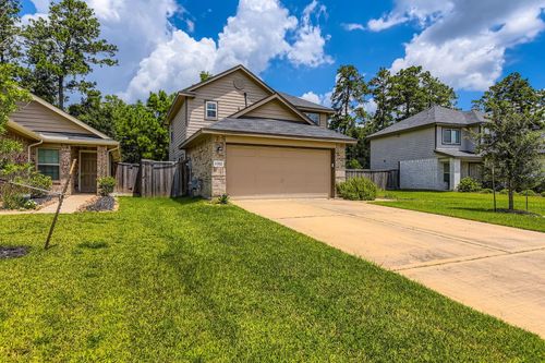 1352 Winding Willow Dr, Pinehurst, TX, 77362-1100 | Card Image
