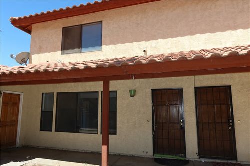 2-826 E Avenue J12, Lancaster, CA, 93535 | Card Image