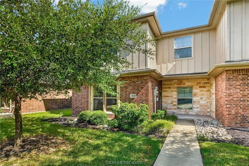 3629 Kenyon Dr, College Station, TX, 77845-2441 | Card Image