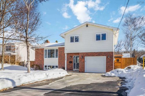 159 Rockmanor Dr, Bedford, NS, B4A2Y9 | Card Image