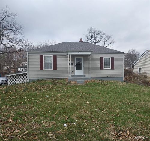 3101 Ronald Dr, Saint Ann, MO, 63074-3810 | Card Image