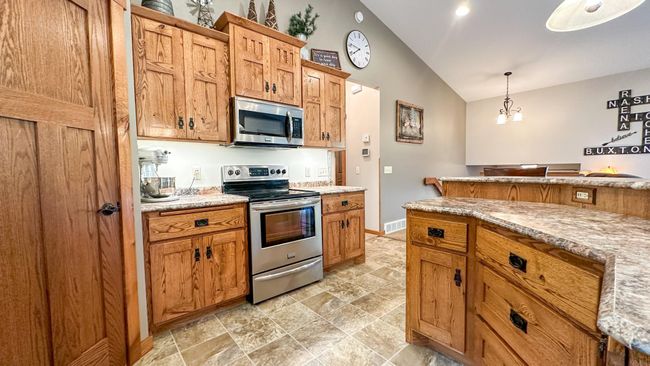 Stainless steel appliances | Image 12