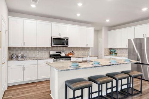 10616 Brookshire Rd, Fort Worth, TX, 76126-2674 | Card Image