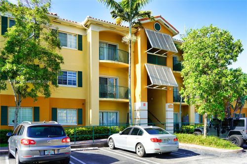 apt-204-7200 Nw 114th Ave, Doral, FL, 33178-5558 | Card Image