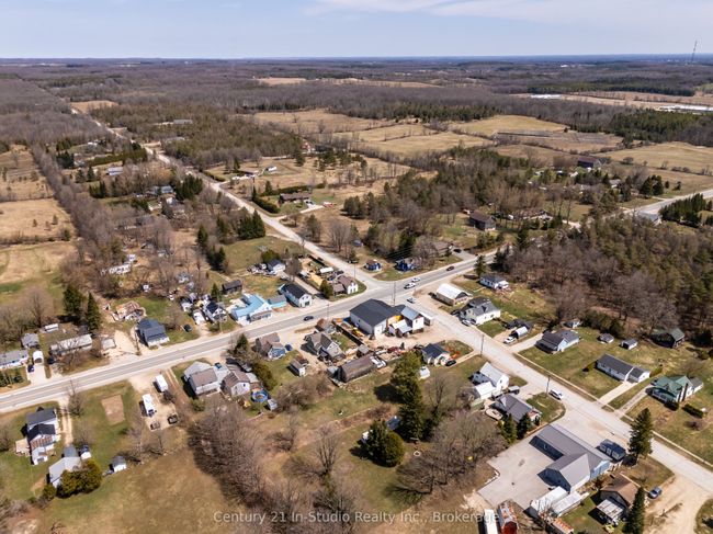 580307 Sideroad 60, House other with 3 bedrooms, 1 bathrooms and 5 parking in Berkeley ON | Image 12