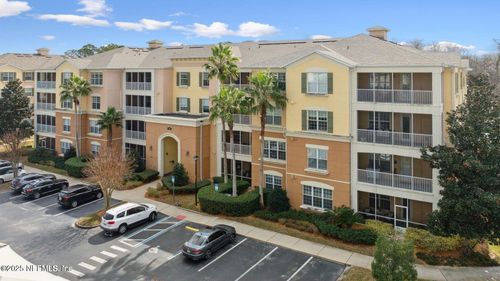 3302-9831 Del Webb Pkwy, Jacksonville, FL, 32256-5800 | Card Image
