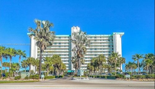 apt-104-9940 S Ocean Dr, Jensen Beach, FL, 34957-2401 | Card Image