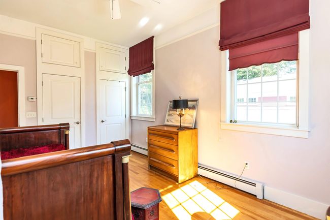 19 Main St, House other with 3 bedrooms, 4 bathrooms and null parking in New Ipswich NH | Image 19
