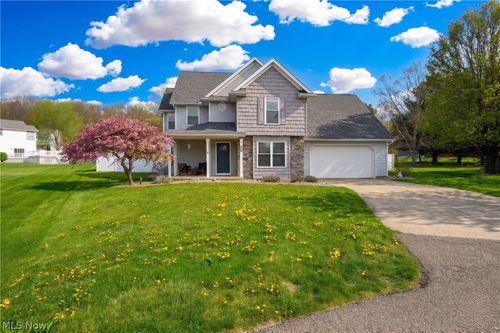 685 Willow Dale St Nw, Bolivar, OH, 44612-9220 | Card Image