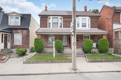 250 Sterling Rd, Home with 3 bedrooms, 1 bathrooms and null parking in Toronto ON | Image 1