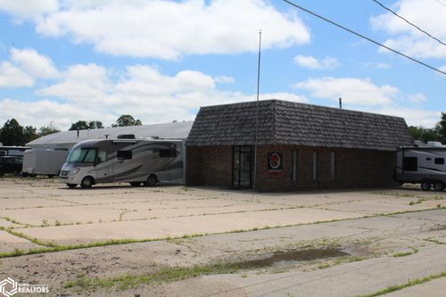 320 Division St, Garner, IA, 50438 | Card Image