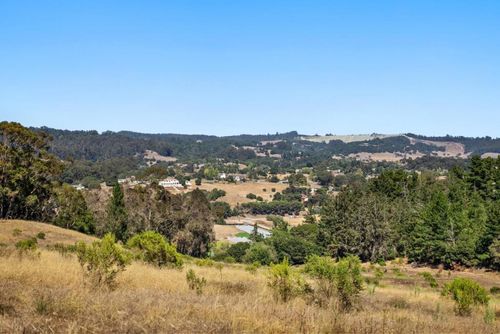 70 Corey Rd, Aromas, CA, 95004-9128 | Card Image