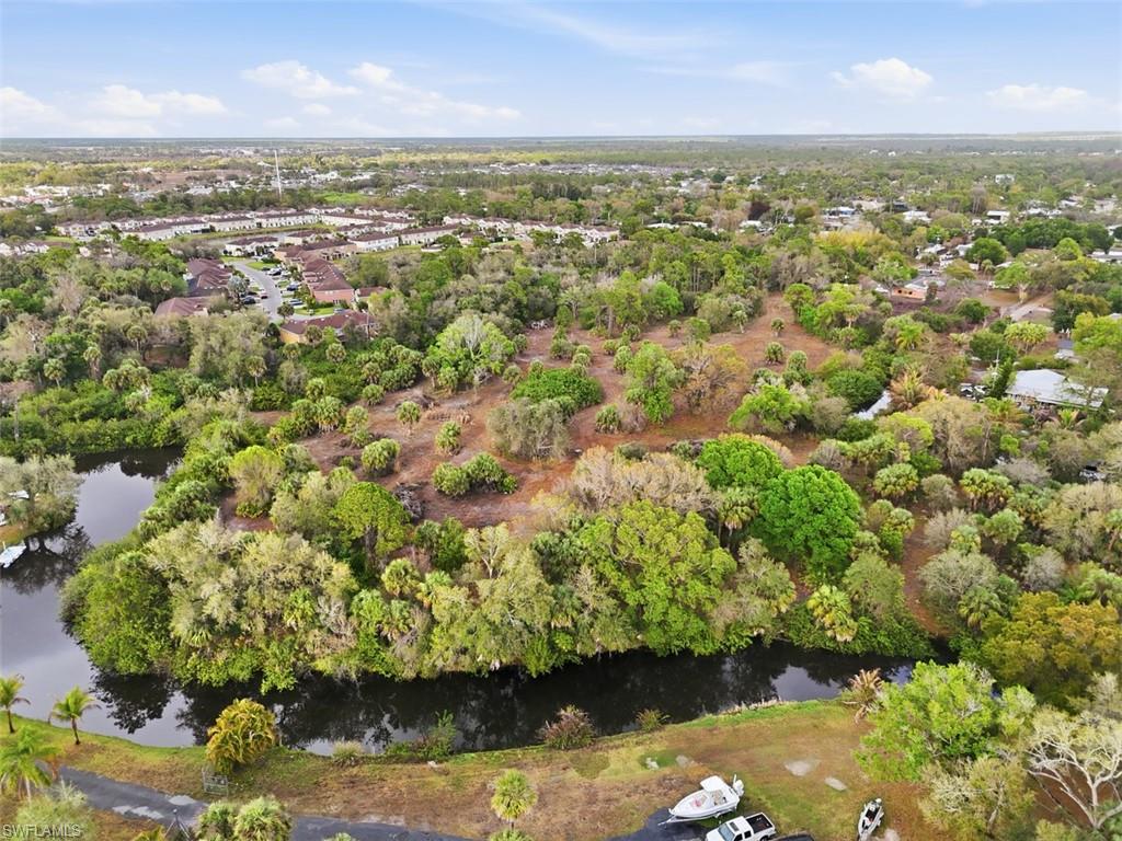 Residential in NORTH FORT MYERS 4