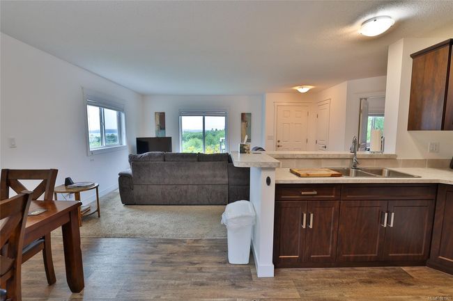 570 Venture Pl, House other with 2 bedrooms, 2 bathrooms and 3 parking in Port McNeill BC | Image 6