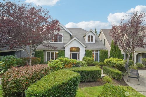 2038 30th Ln Ne, Issaquah, WA, 98029-7345 | Card Image