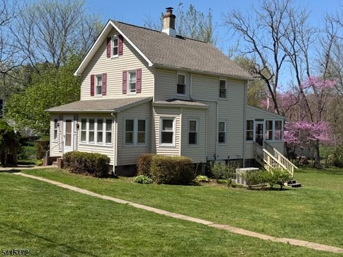 10 Bellows Ln, Towaco, NJ, 07082-1127 | Card Image