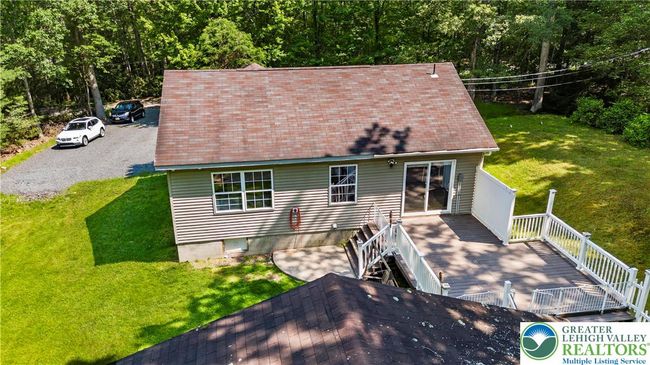 197 Broad Mountain View Dr, House other with 2 bedrooms, 2 bathrooms and null parking in Jim Thorpe PA | Image 25