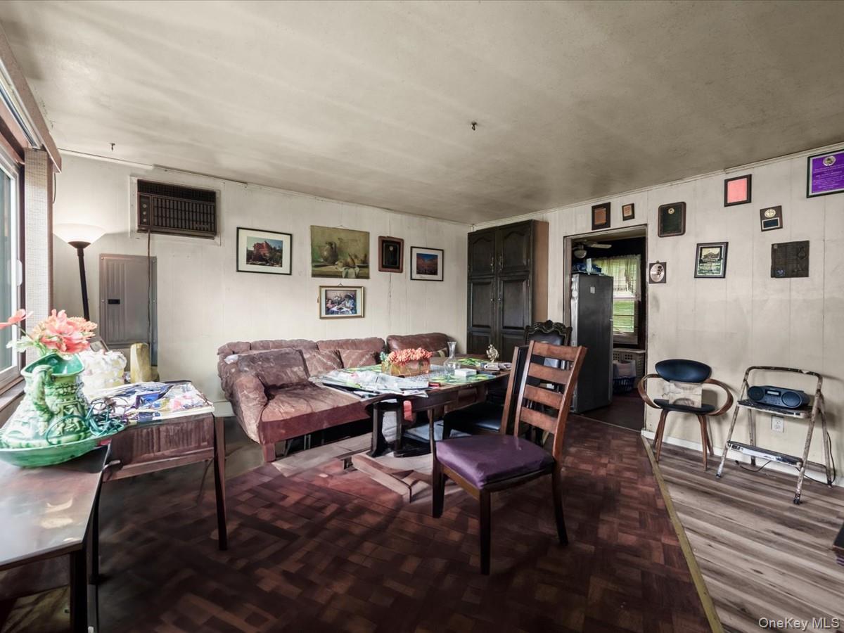 Residential in Islip 2