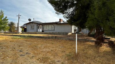 21665 E Weldon Avenue, House other with 3 bedrooms, 0 bathrooms and null parking in Sanger CA | Image 2