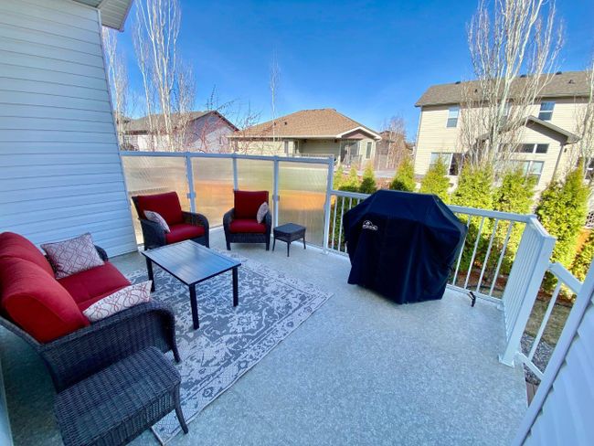 100 Riverland Close W, Home with 4 bedrooms, 3 bathrooms and 5 parking in Lethbridge AB | Image 39