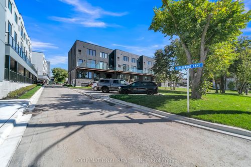 1-59 Charles St, Newmarket, ON, L3Y3V7 | Card Image