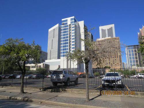 unit-1005-1211 Caroline St, Houston, TX, 77002-6935 | Card Image