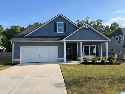 930 Catherine Dr, OPELIKA, AL, 36801-3477 | Card Image