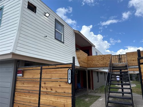 apt-1b-2434 Lidstone St, Houston, TX, 77023-5251 | Card Image