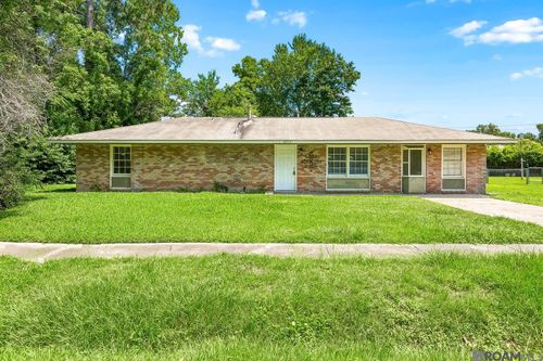8977 Nolen Dr, Baton Rouge, LA, 70810-2708 | Card Image