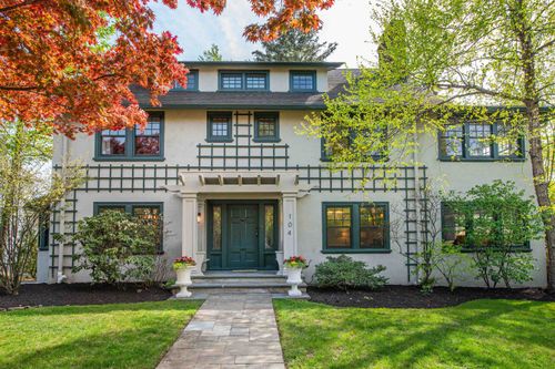 104 Gates Ave, Montclair, NJ, 07042-2511 | Card Image