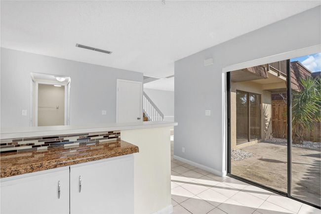 APT-23B - 1458 N Lawnwood Cir, Condo with 2 bedrooms, 3 bathrooms and null parking in Fort Pierce FL | Image 21